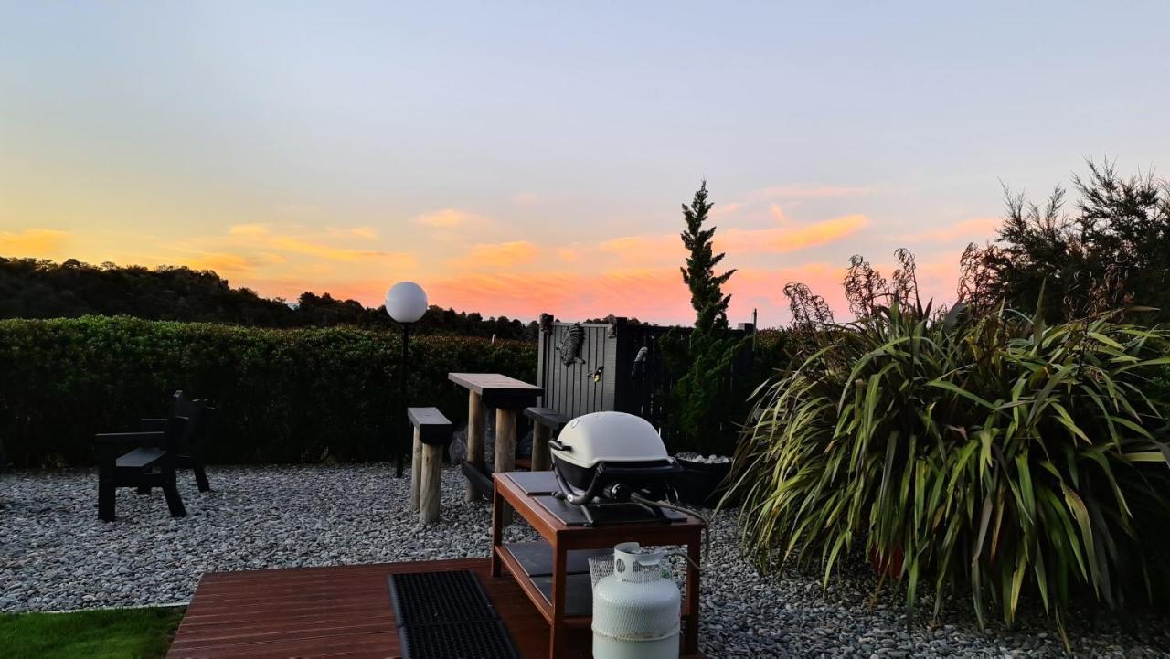 Rocky Ridge Cottage Takaka Esterno foto