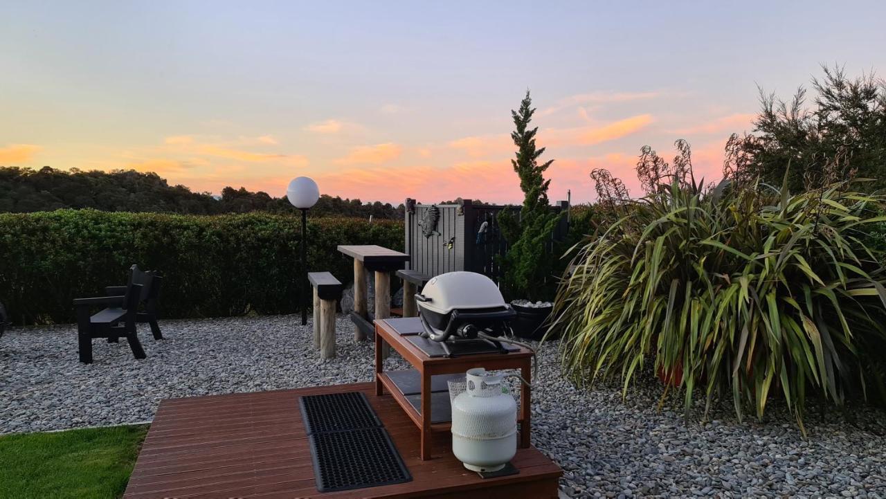 Rocky Ridge Cottage Takaka Esterno foto