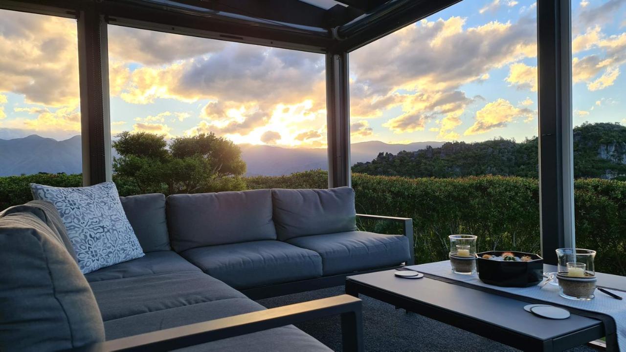 Rocky Ridge Cottage Takaka Esterno foto