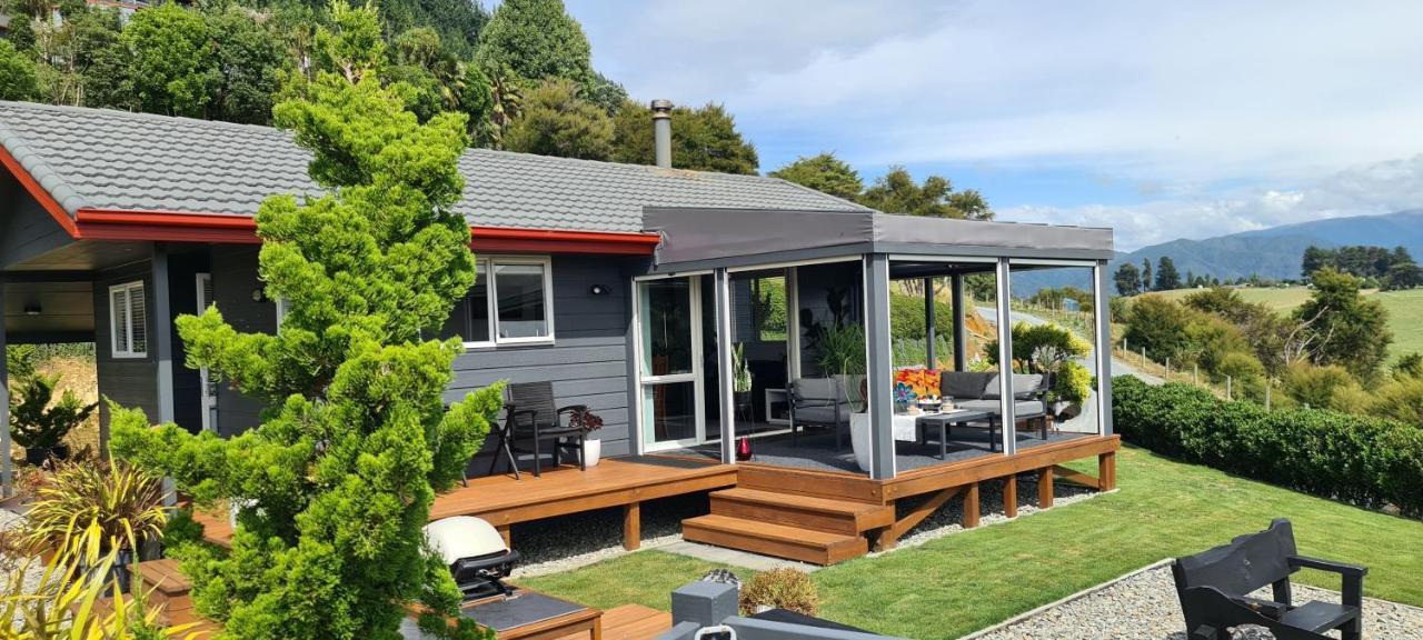 Rocky Ridge Cottage Takaka Esterno foto